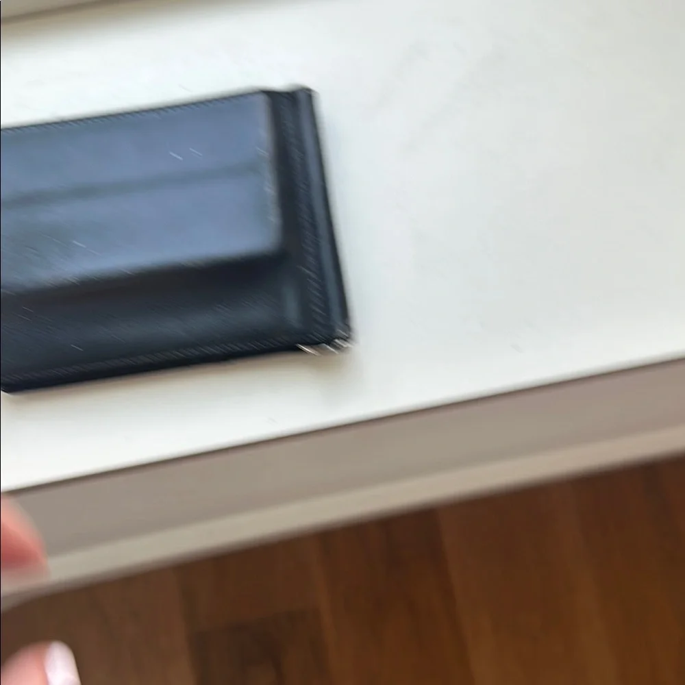 Authentic Gucci Sleek Black Wallet